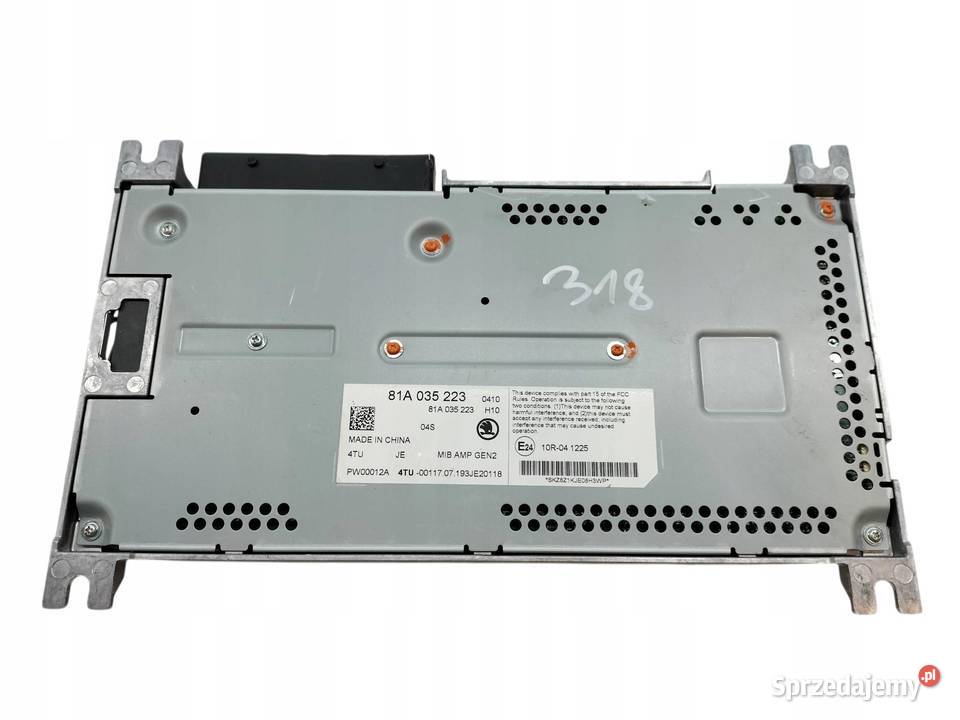 WZMACNIACZ RADIA 81A035223 Skoda Superb III 2015 Rok produkcji 2019