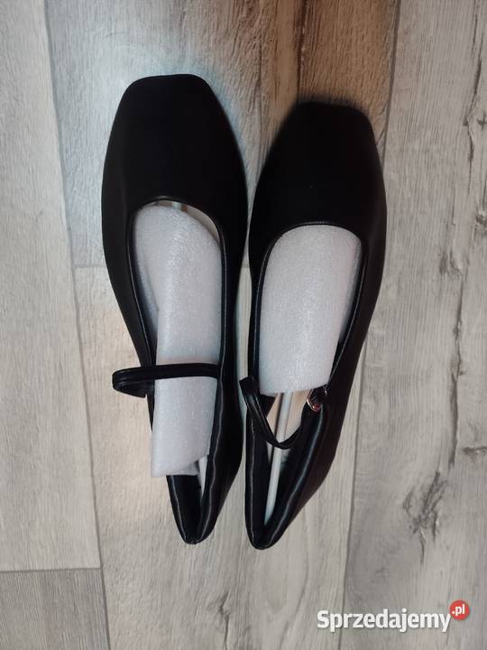 42 CZARNE baleriny wieczorowe z zapięciem NOWE