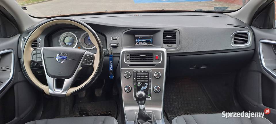 Sprzedam Volvo S60 II manualna