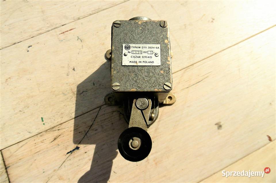 wyłącznik krańcowy kw 2211 krańcówka prl 1976 opolskie Namysłów