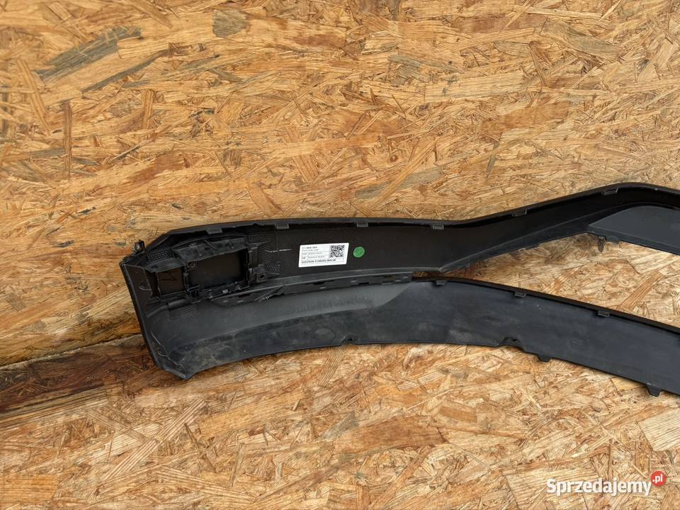 Spoiler dół zderzaka przód Polestar 3 III