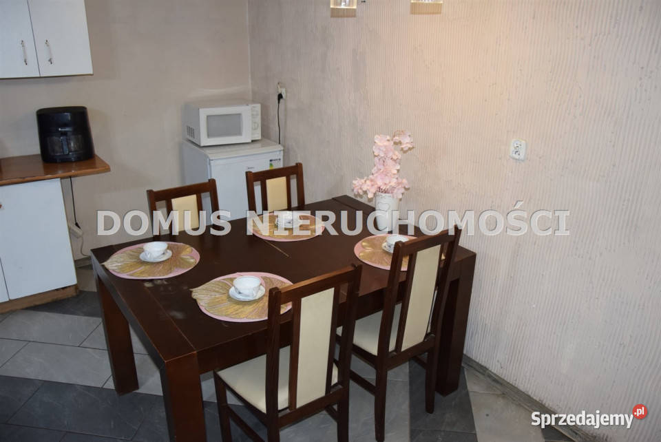 Dom wolnostojący 210m2 Brzeziny Liczba pokoi 6