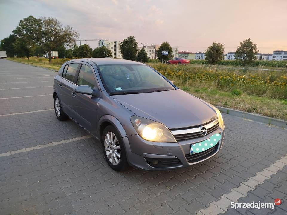 Opel Astra h 17 CDTI 2004 pół skóry alufelgi Wrocław