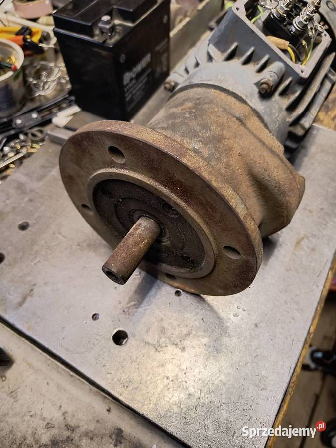 Silnik elektryczny 220380 V 018kW z reduktorem śląskie