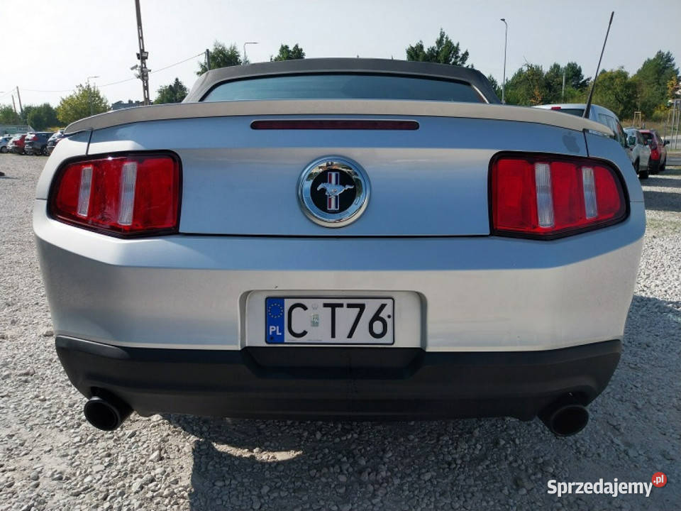 Ford Mustang Mały przebieg Zadbany V 20052014 lakier metallic Mustang Bydgoszcz sprzedam