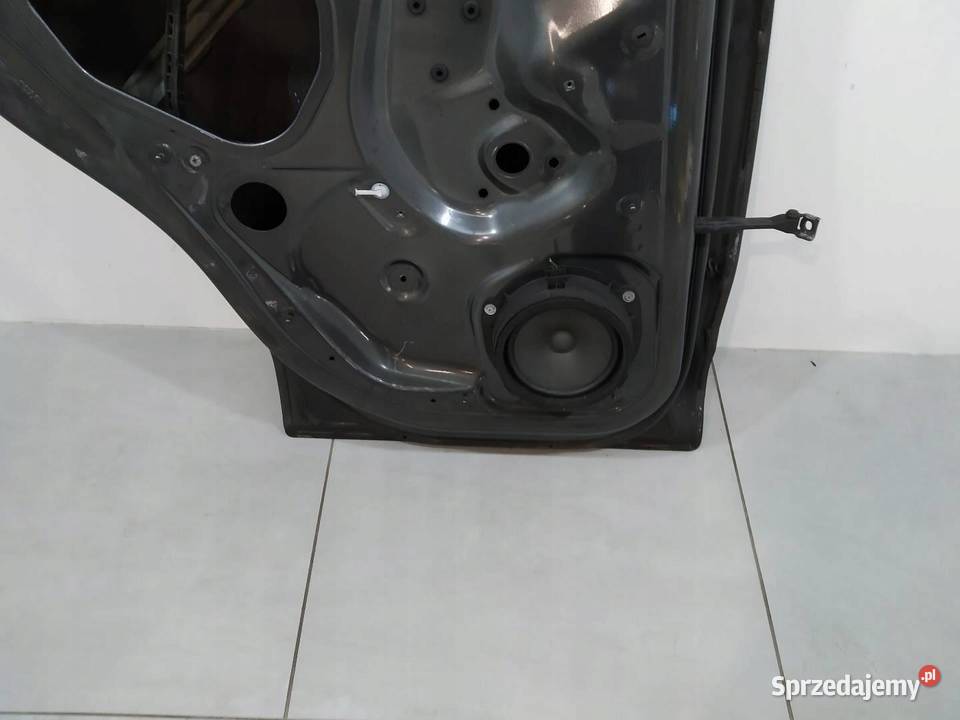 DRZWI LEWE TYŁ SPALONE Audi Q2 I 2016 sprzedam