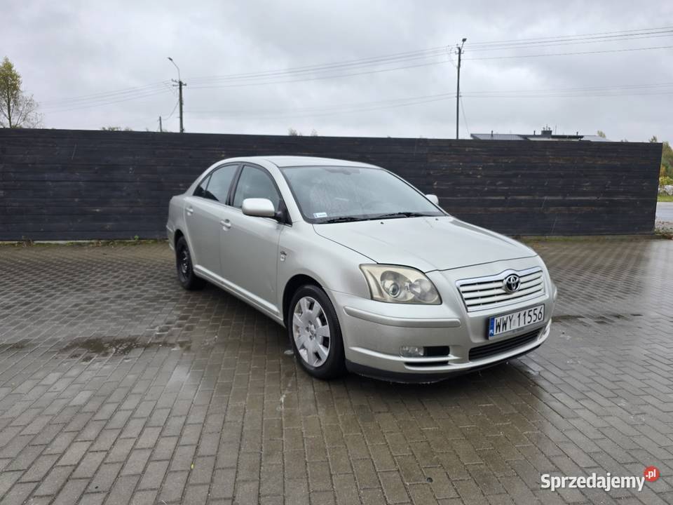 Toyota avencis t25 lux stan Toyota Wyszków
