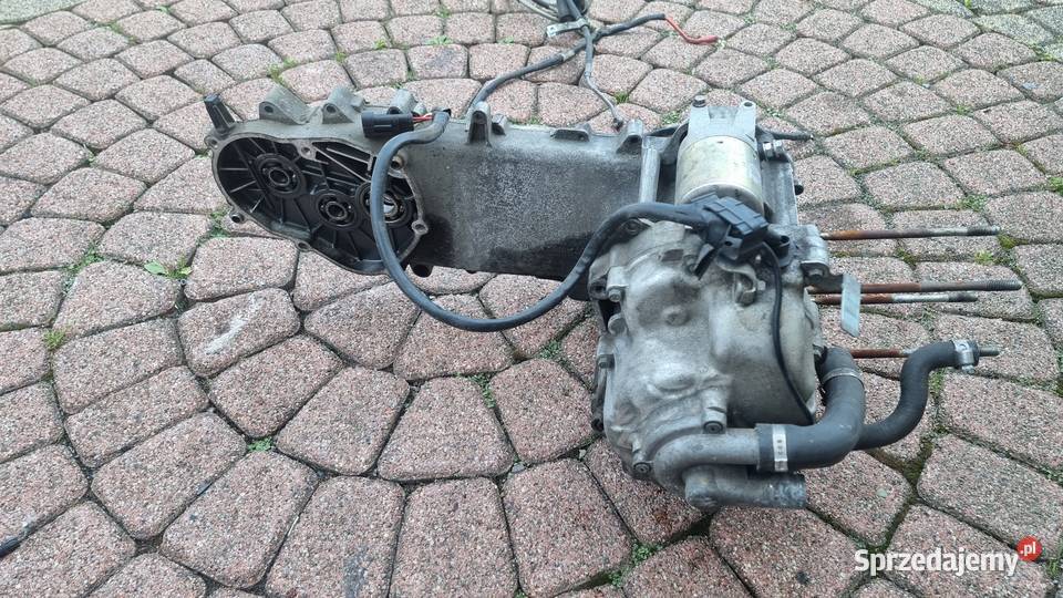 Silnik Pompa wody alternator stator piaggio 250 Silniki i osprzęt Bielsko-Biała