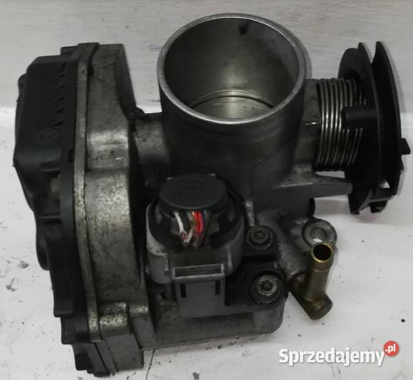 Przepustnica VW 14 B 030133064D Suchedniów