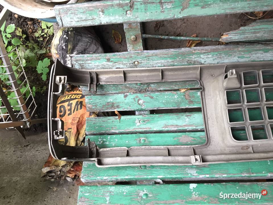 ATRAPA GRILL ISUZU TROOPER Zielonka