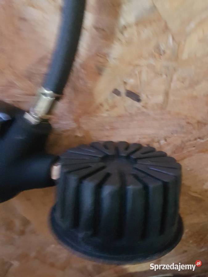 Pistolet do pompowania kół z manometrem 016 bar wielkopolskie
