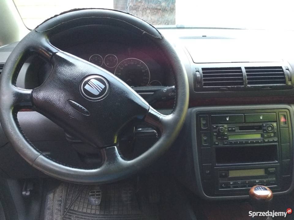 SEAT Alhambra 4x4 19 TDI srebrny Handzlówka