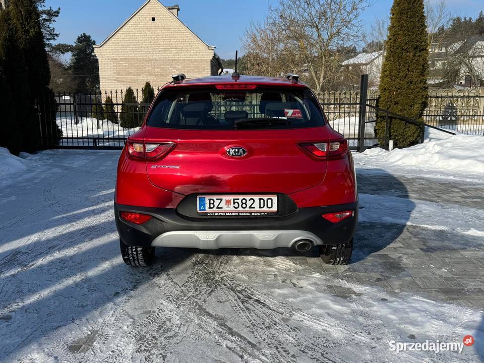 Kia Stonic oryginał świętokrzyskie Ostrowiec Świętokrzyski sprzedam