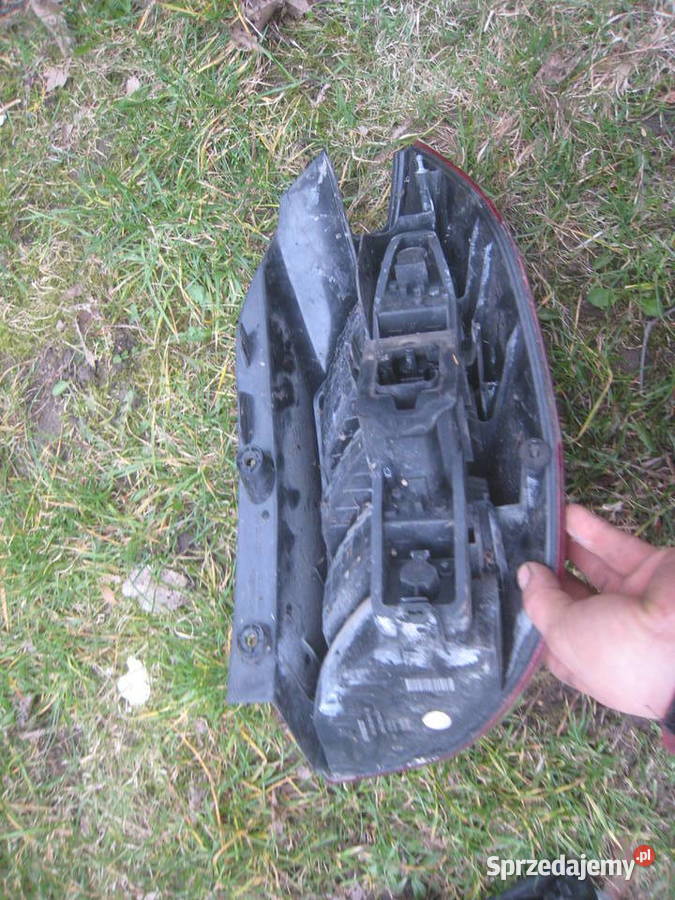 Lampa tylna lewa lewy tył Renault megane scenic Kraków sprzedam
