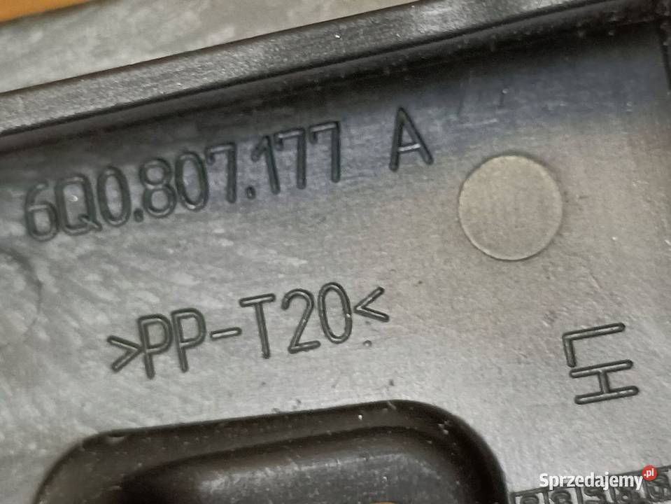 VW POLO IV ŚLIZG MOCOWANIE ZDERZAKA LEWY PRZÓD Pleszew