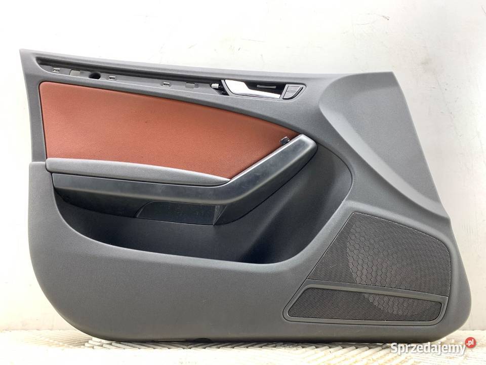 BOCZEK DRZWI LEWY PRZÓD AUDI A4 B8 Kombi 0715 Tapicerki samochodowe