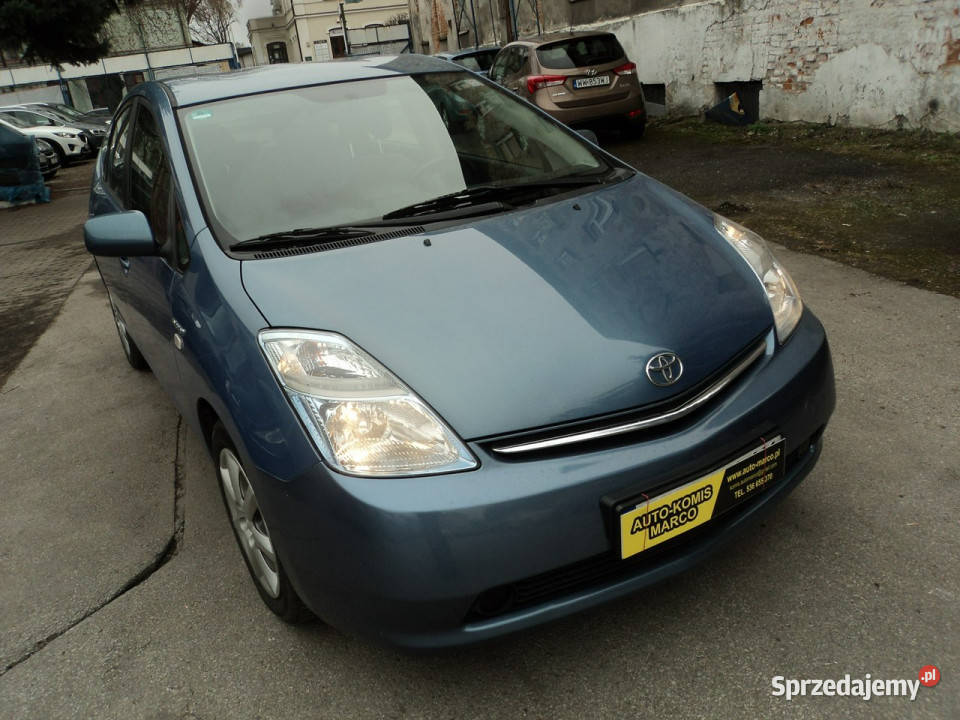 Toyota Prius sprzedam ładną TOYOTE Prius z 2008r nawigacja