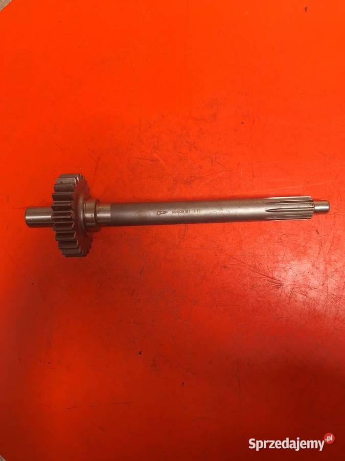 WAŁEK PRZEGŁOWY MASSEY FERGUSON 964225M3 lubuskie Sulechów