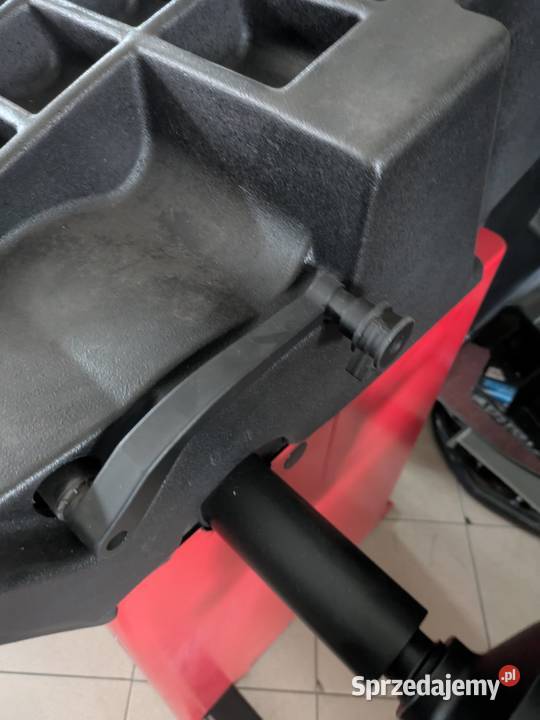 wyważarka do kół CEMB C75