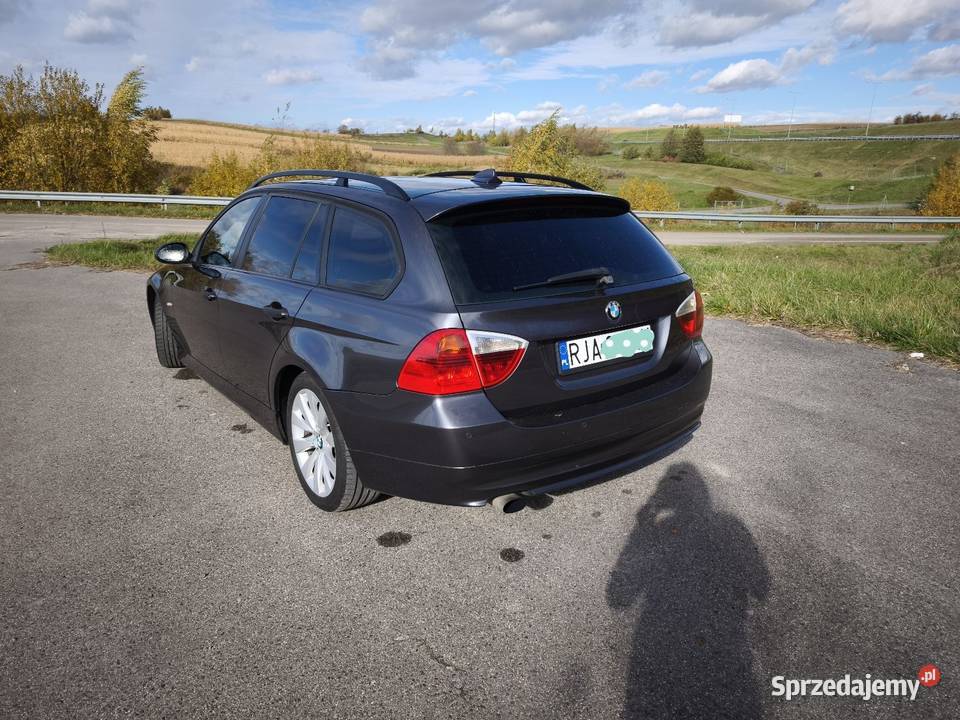 BMW serii 3 E91 20D 163 kombi z 2005 roku radio Samochody osobowe