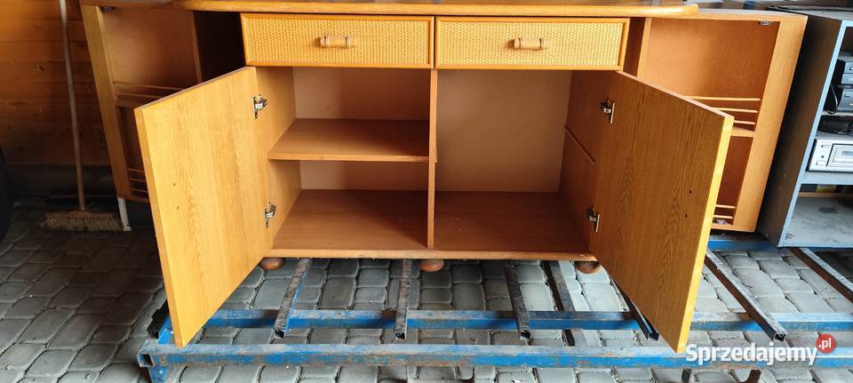 Komoda ratanowa fornirowana jasny dąb retro Sieciechowice