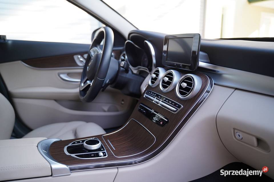 Mercedes C 200 salon bezwypadkowy perfekcyjny Michałów-Grabina sprzedam