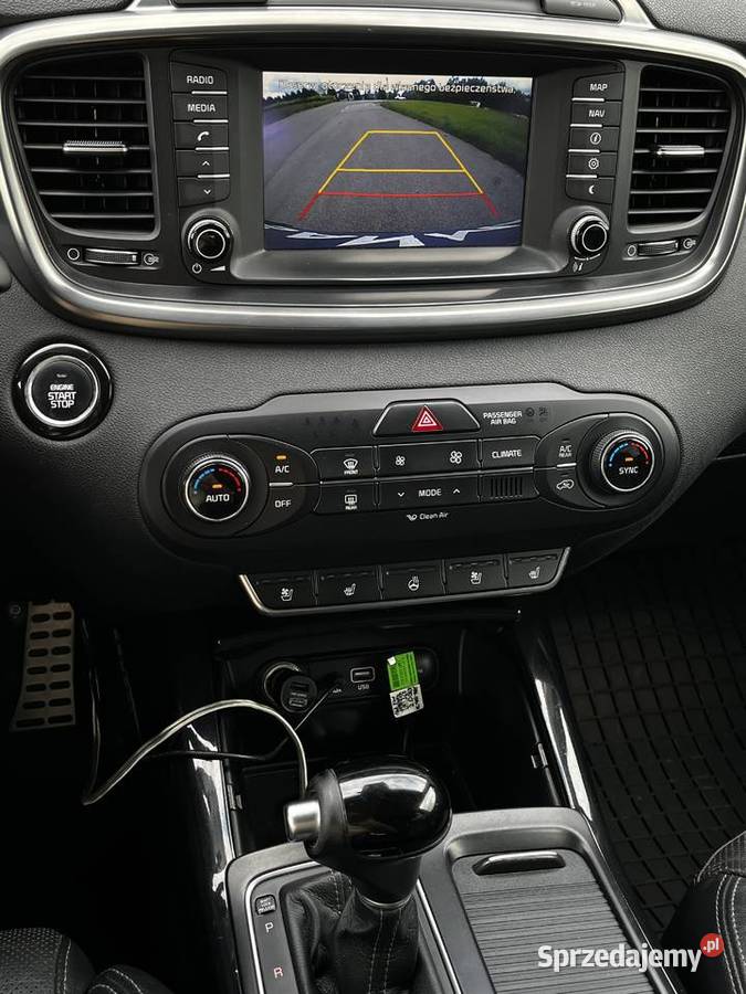 20CRDi 185 4x4 Gwarancja 7osobowy Krajowy Sorento Sanok sprzedam