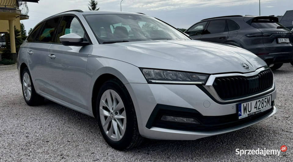 koda Octavia Salon LEDNaviPDCSerwisGwarancja IV elektrochrom. lusterko wst.