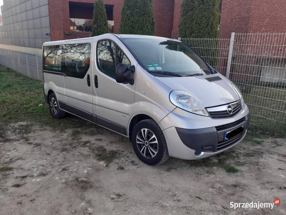 Opel Vivaro 20 Long 9 osobowe NAWIEWY NA KAŻDY Vivaro
