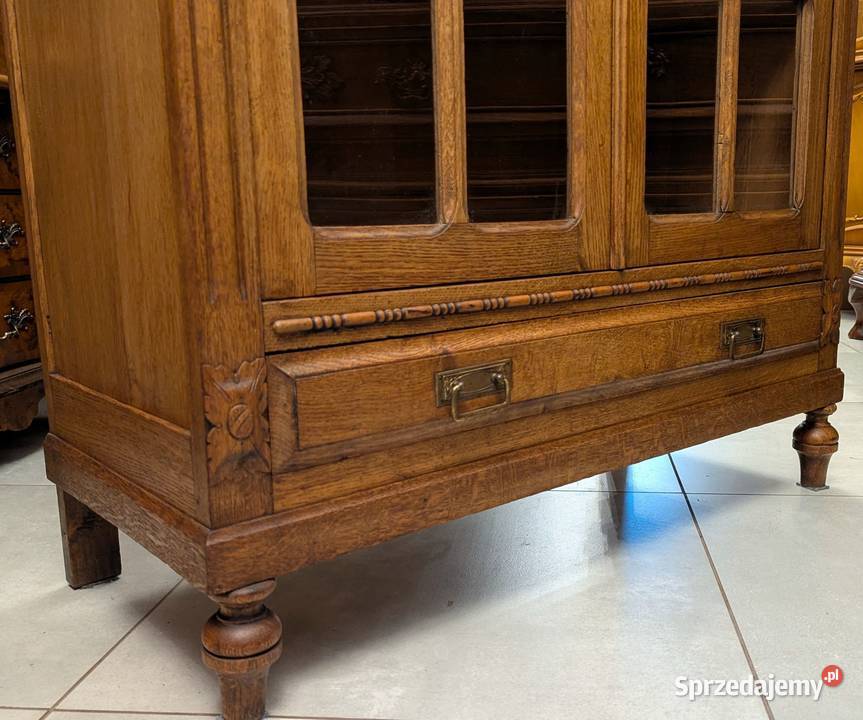 ładna dębowa bibliotekawitryna secesyjnasklep Meble śląskie Dąbrowa Górnicza