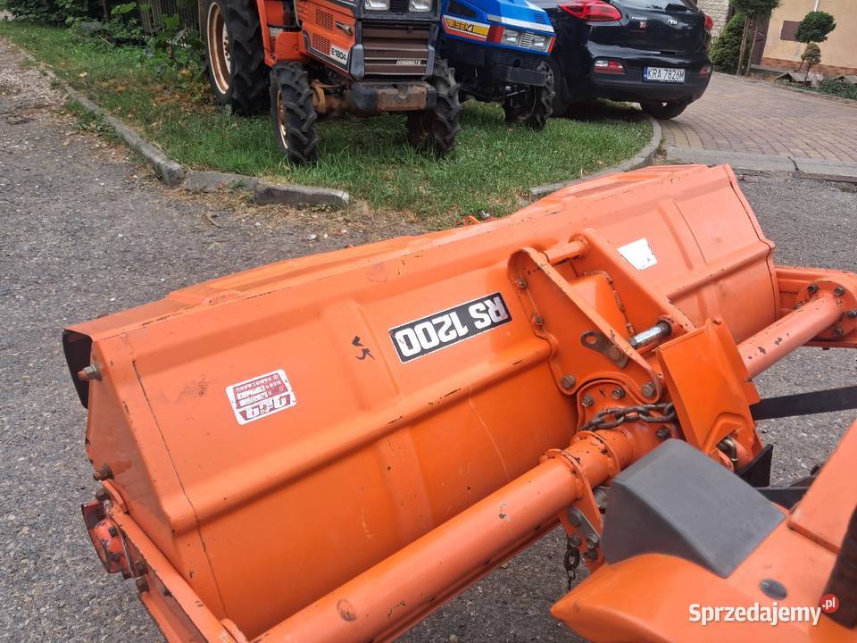 Kubota b114 Konary