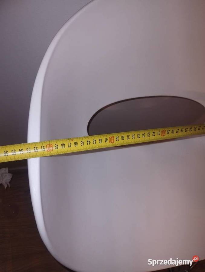 Krzesła Shell hokery 60cm Liszki