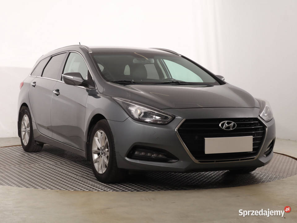 Hyundai i40 17 CRDi 1685cm3