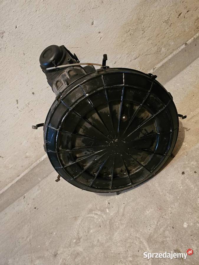 Filtr powietrza Vw Passat b2 32b benzyna