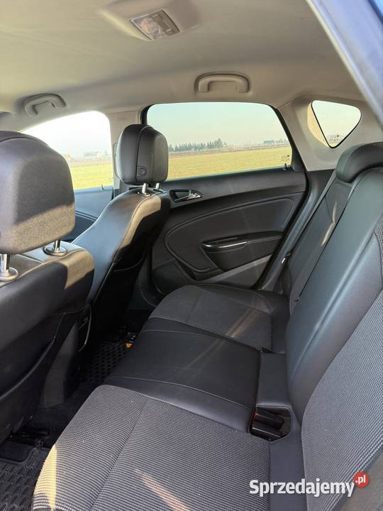 Opel Astra J 17 CDTI Rok produkcji 2010 wielkopolskie sprzedam