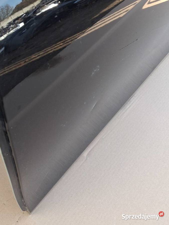 MERCEDES CKLASA W204 DRZWI LEWY PRZÓD LEWE