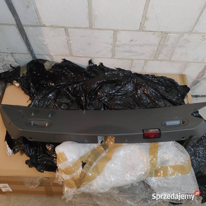 BMW e65 plastik klapy bagażnika lift Rok produkcji 2006 lubelskie Lublin