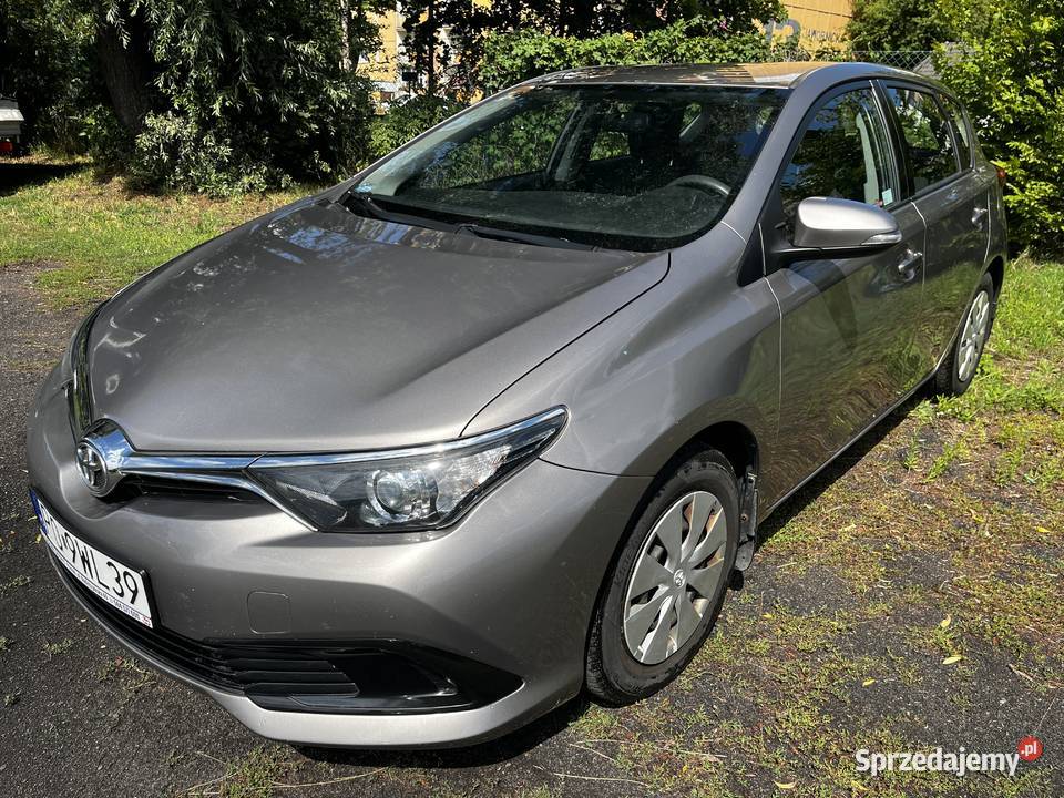 Toyota Auris 2015 Poznań