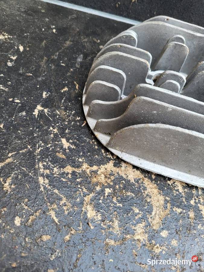 GŁOWICA SILNIKA TRIUMPH PUCH Rybnik