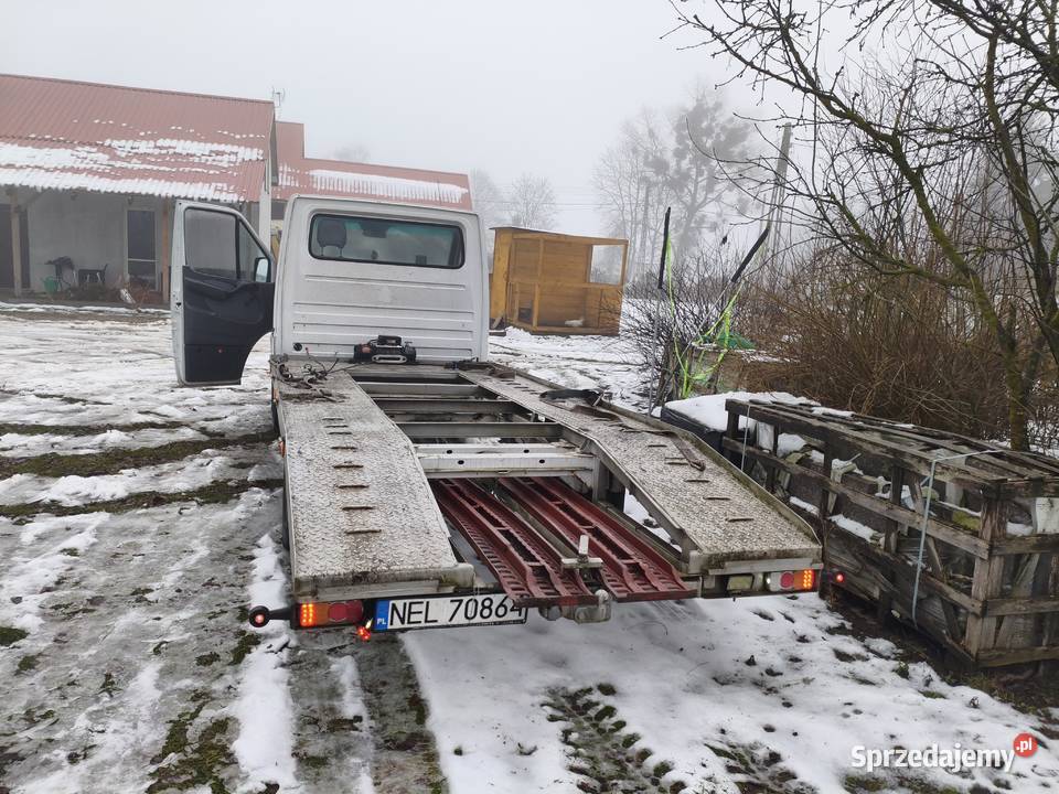 Lawetą sprinter 130KM Mercedes-Benz Ełk