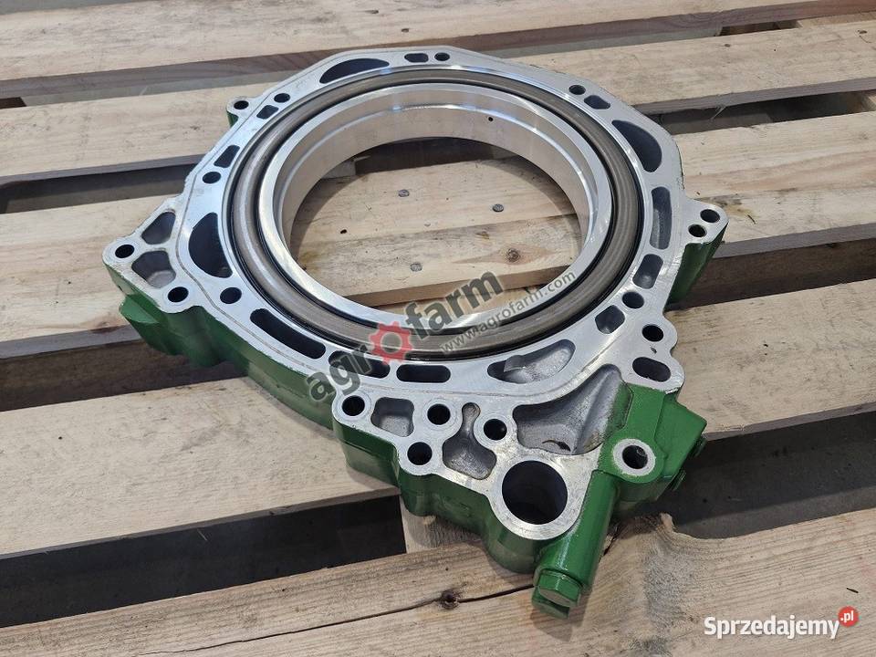 Obudowa skrzyni biegów John Deere 6155M Byków