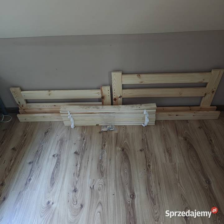Łóżko drewniane sosnowe 48602660cm Bielsko-Biała sprzedam