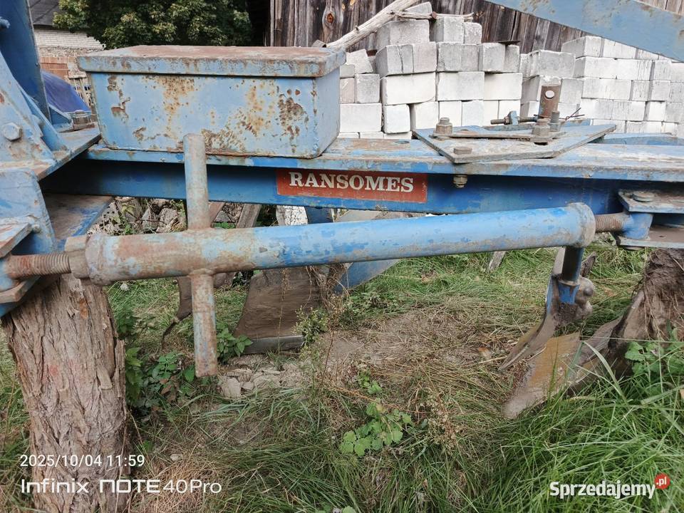 Sprzedam pług Ransomes 4 skibowy Puczniew