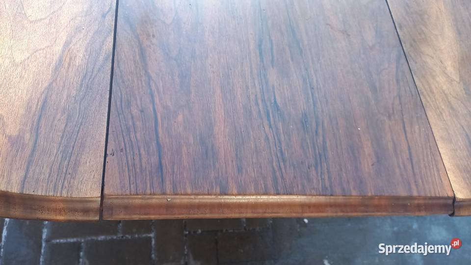 Stół stylowy owalny rozkładany na rzeźbionej Gawroniec