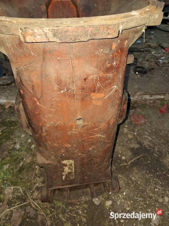 Sprzedam nową obudowę skrzyni biegów ursus c 328 Bargłów Dworny