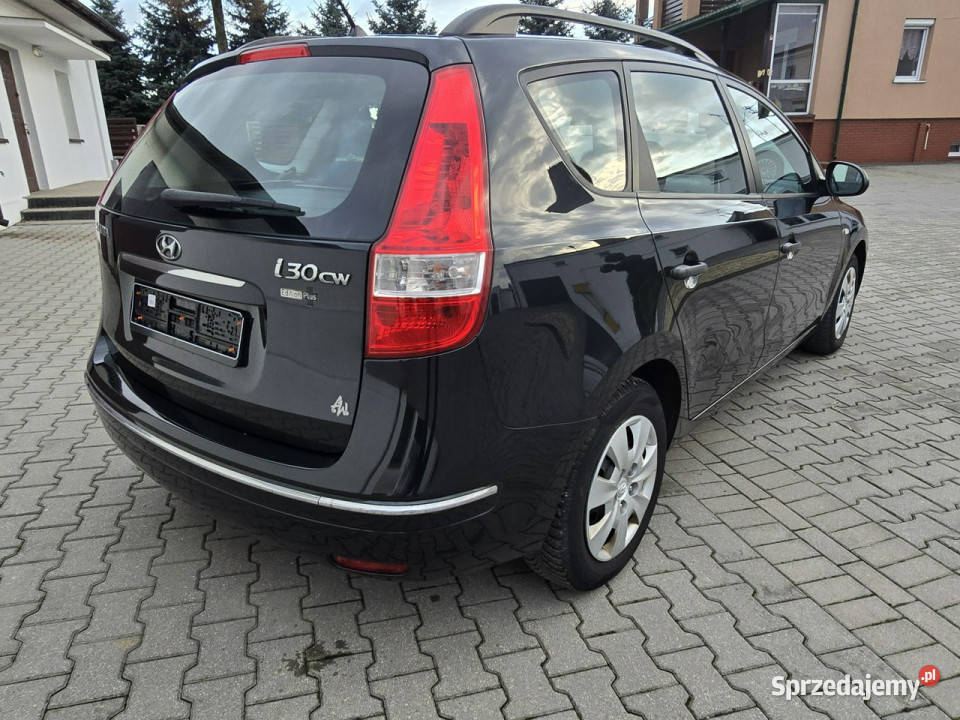Hyundai i30 14benz czarny Kutno sprzedam