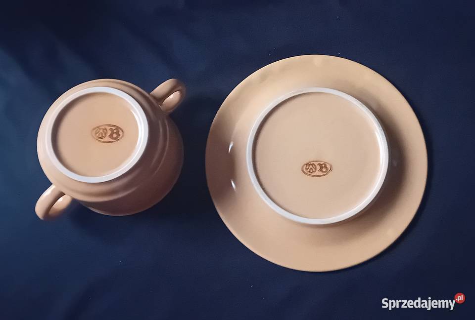 Bulionówka z podstawkiem Bolesławiec sygnatura z Koźminek sprzedam