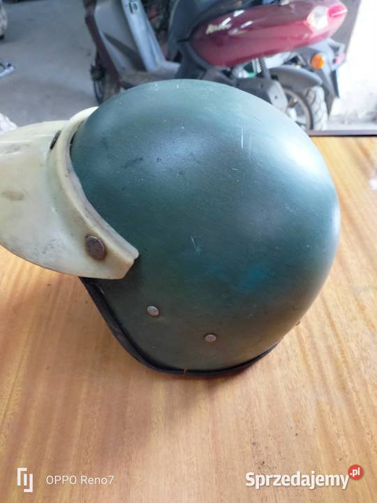 Kask orzeszek z daszkiem Łubno