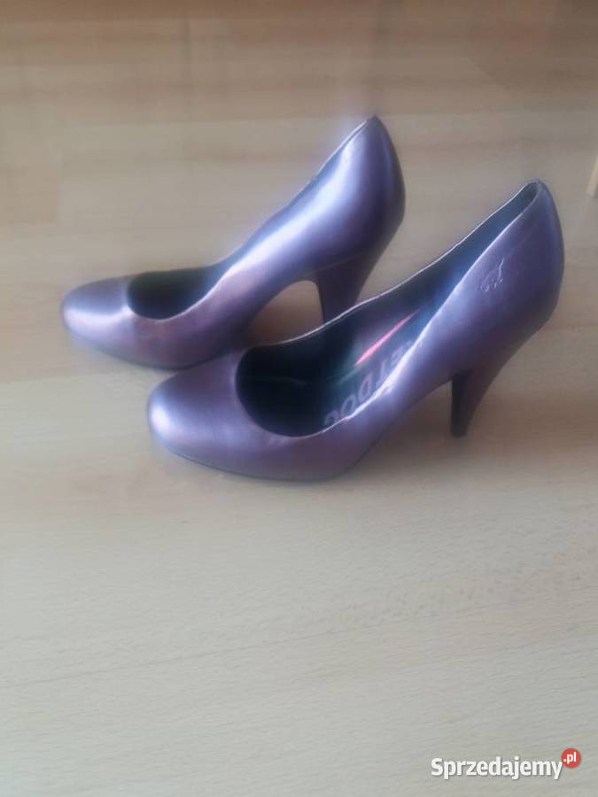 Modne markowe buty damskie sprzedam