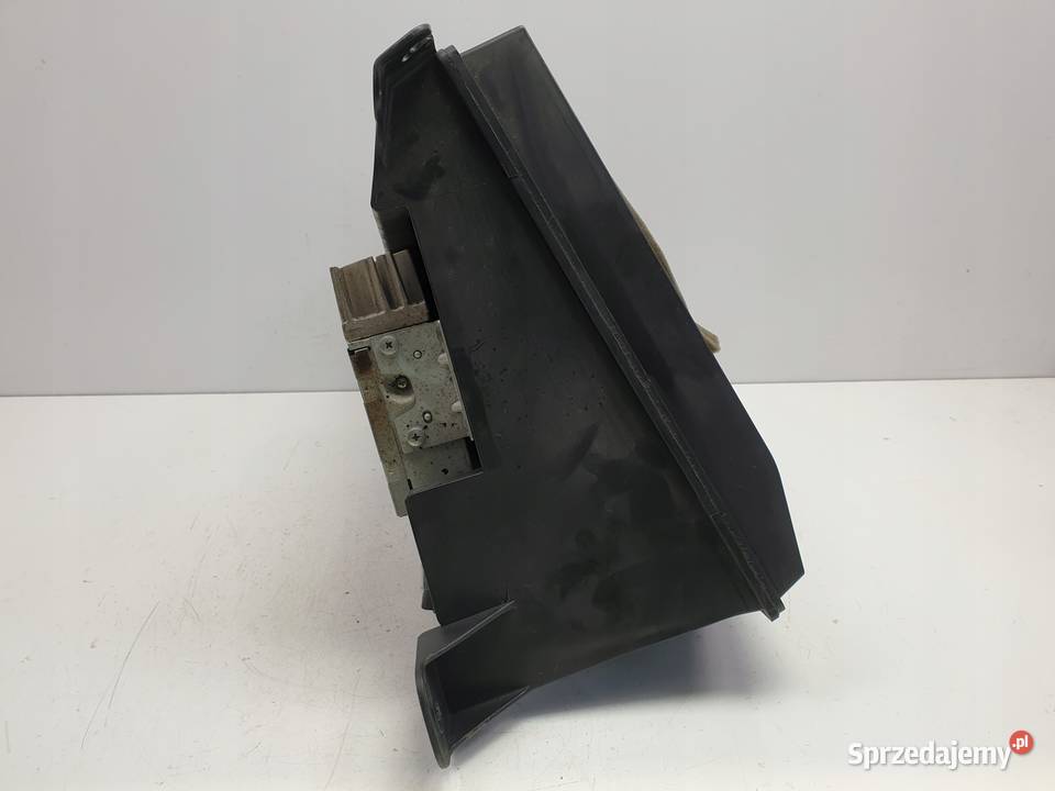 Chevrolet Equinox GŁOŚNIK SUBWOOFER 821607108 Rudka